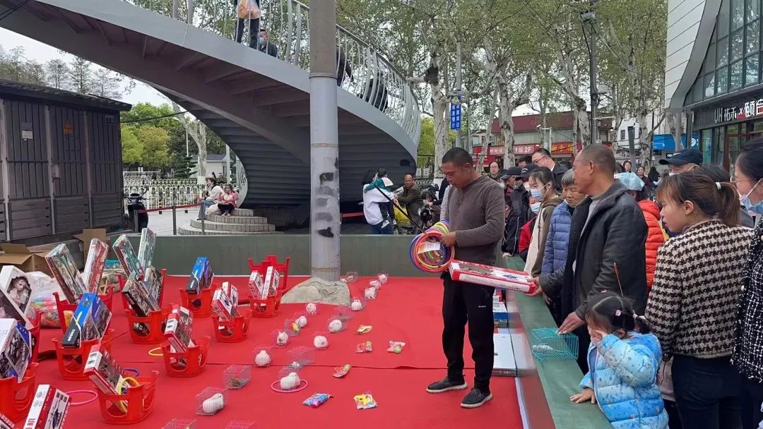 ׯ�к���Ϸ(�й�)�ɷ����޹�˾-����